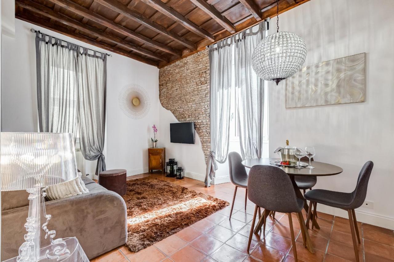 Campo Dei Fiori Royal Orchid Apartment Рим Екстериор снимка