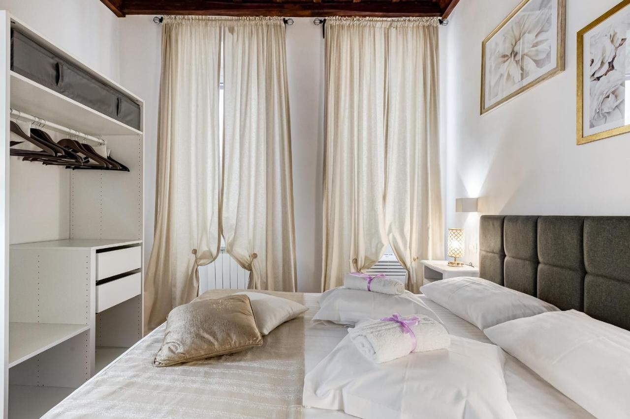 Campo Dei Fiori Royal Orchid Apartment Рим Екстериор снимка