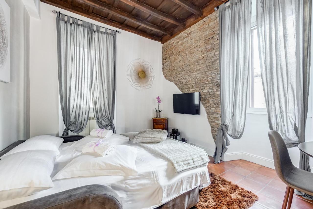 Campo Dei Fiori Royal Orchid Apartment Рим Екстериор снимка