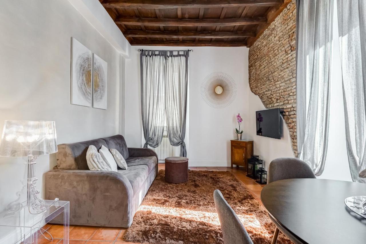 Campo Dei Fiori Royal Orchid Apartment Рим Екстериор снимка